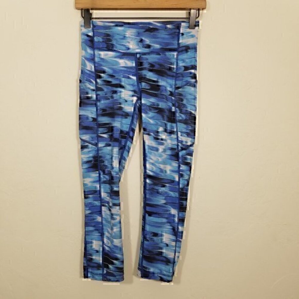 Lululemon Crop Print Legging Blue Size 4